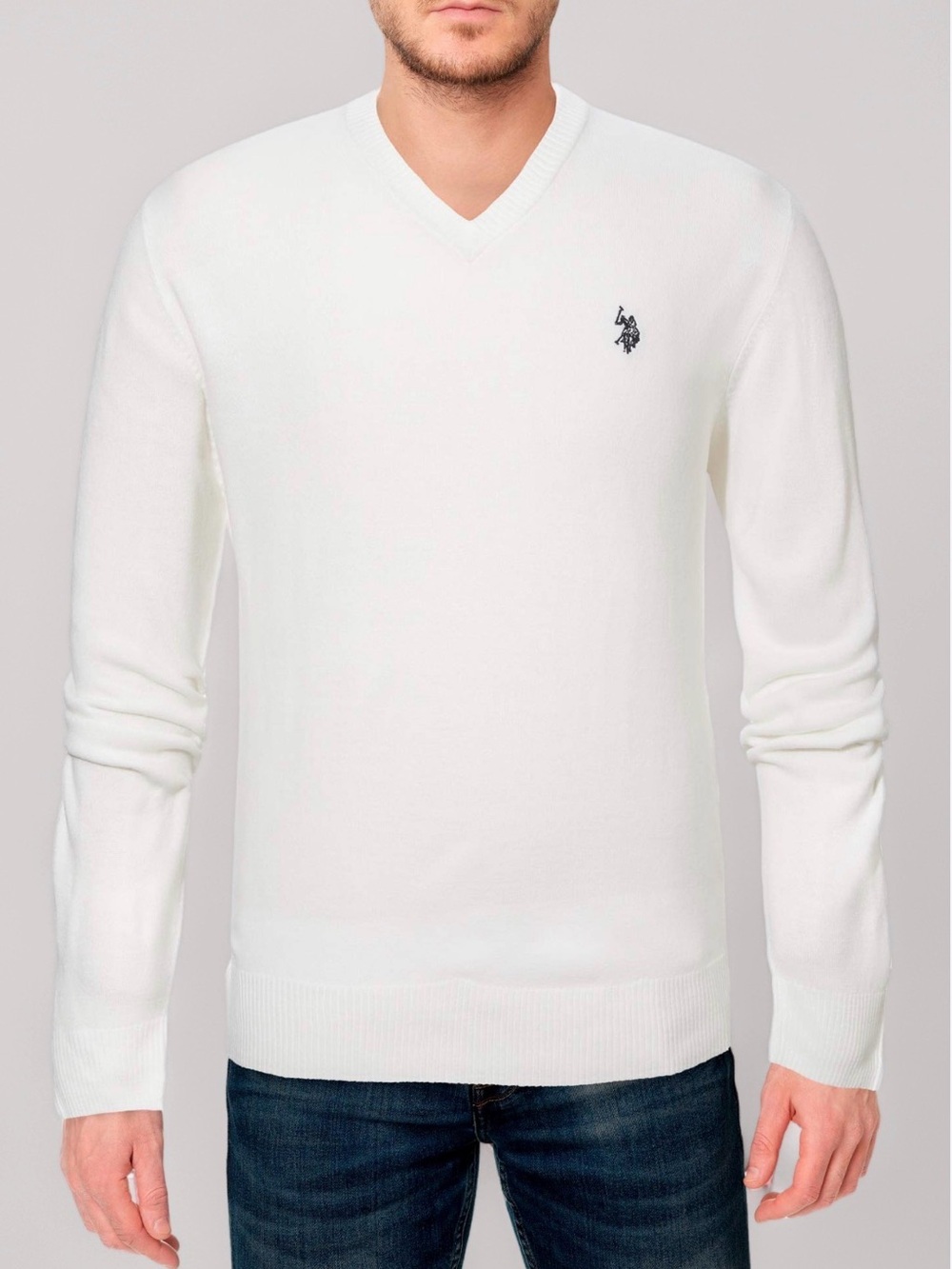 U.S. Polo Assn. Men's White V-Neck Sweater with Chest Logo